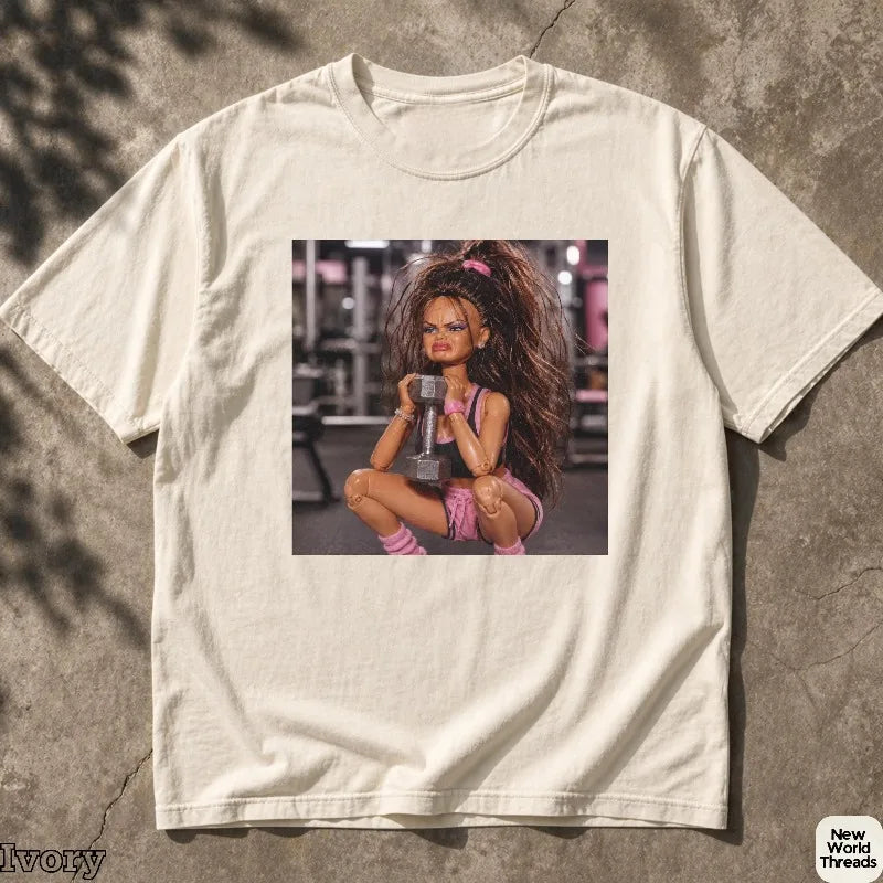 Fitness Doll Face Emoji T-shirt: Satirical and Humorous Fitness Doll Pattern T-shirt Summer Edition, Casual Men's T-shirt